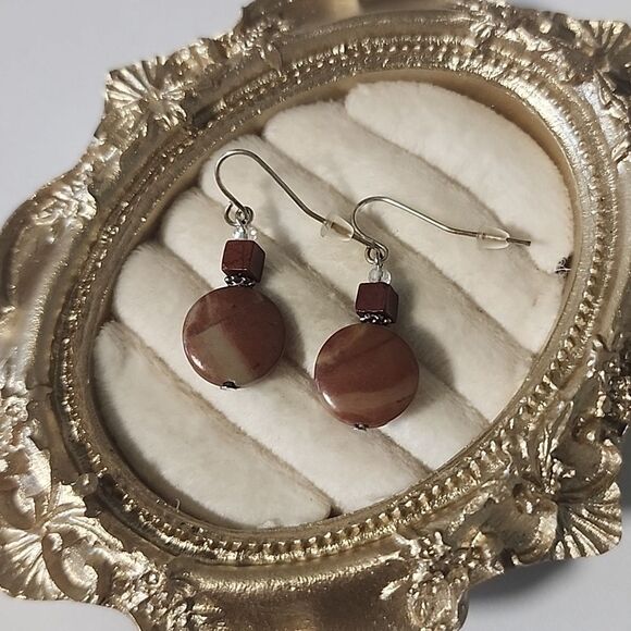 Elegant Red Brown Stone Dangle Earrings - Picture 1 of 3